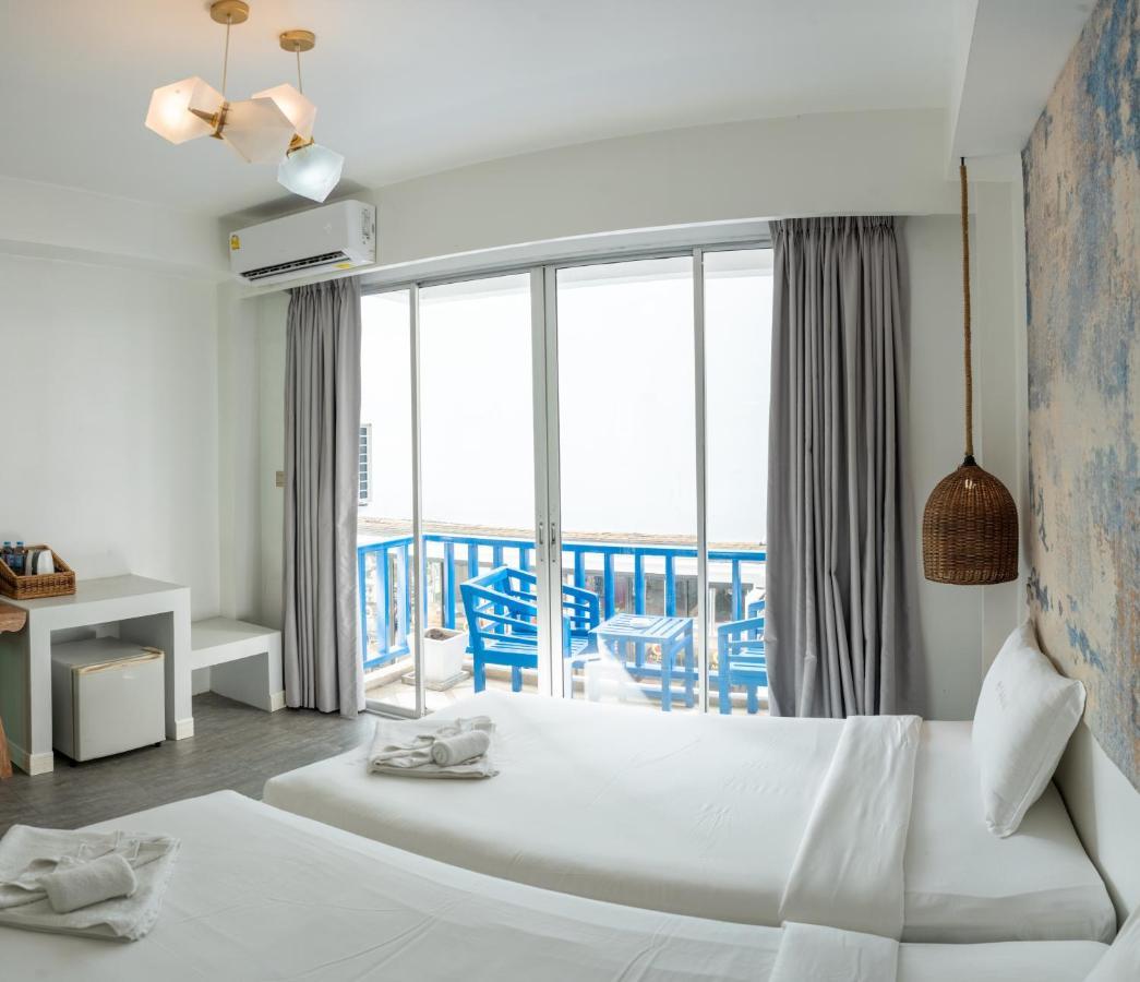 Meow Cafe & Hotel Patong Luaran gambar